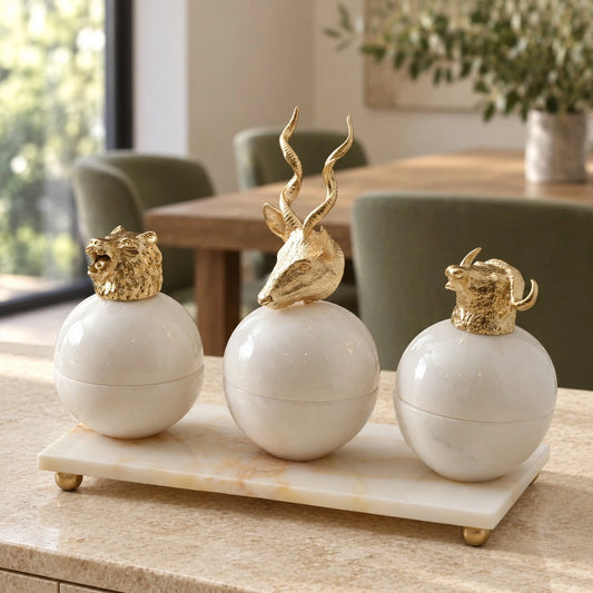 Juego de 3 bomboneras con cabezas de animales en blanco y dorado – accesorio de mesa decorativo