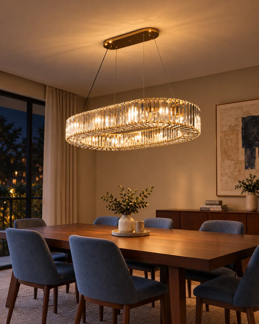 Lámpara colgante Óvalo de cristal 113 x 53 cm Dorado titanio en ambiente de noche - UZAY Lima